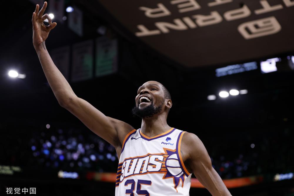 曼联目前倾 曼联目前倾